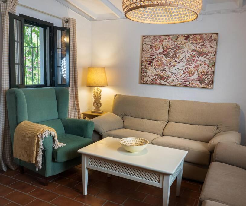 Ranchito De Alhucemas,piscina Privada Y Barbacoa Hébergement de vacances *