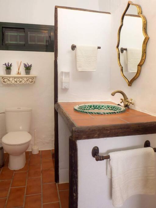 Hébergement de vacances Ranchito De Alhucemas,piscina Privada Y Barbacoa Montellano